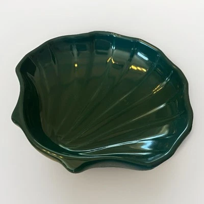 Jabonera Pfaltzgraff verde oscuro festoneada concha hecha en EE. UU. 5x4 Foto 1 de 4