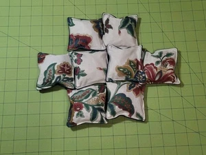 Paquete de 8 pesas de tela hechas a mano - pesas de costura - pesas de patrón - Imagen 1 de 5