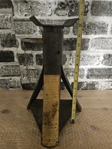 Vintage Jack Model JS-2 Collectible Lifter Holder Automotive Machinist Tool - Picture 1 of 4