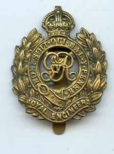 Royal Engineers George V 1910-36 Brass Cap Badge - Picture 1 of 2