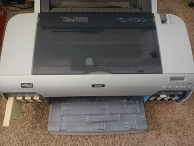 Epson Stylus Pro 4800, 17" Wide Format 8 Color Inkjet Printer,  w/USB & Firewire - Image 1 of 4