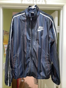 Nike Jacke Herren Größe Medium schwarz mehrfarbig V-gestreift Windbreaker durchgehender Reißverschluss - Bild 1 von 7