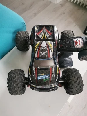 RC4WD Monster Truck  Ferngesteuertes Auto - Bild 1 von 2