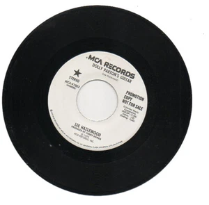 LEE HAZELWOOD 45 RPM Promo Record DOLLY PARTON'S GUITAR / A TASTE OF YOU Mint ! - Picture 1 of 2