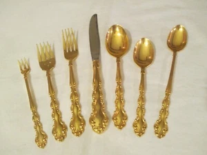 Oneida Community Golden Modern Baroque CHOICE Flatware Knife Fork Spoon Serving - Picture 1 of 34