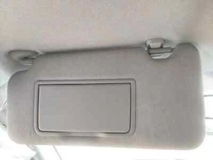 2016-2022 honda HRV Driver Left Side Sun Visor Sunvisor Illumiated Gray - Picture 1 of 1