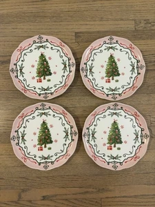 Potter's Studio Christmas Tree Set Of 4 Pink Trim Dessert Salad Plates NEW - Picture 1 of 3