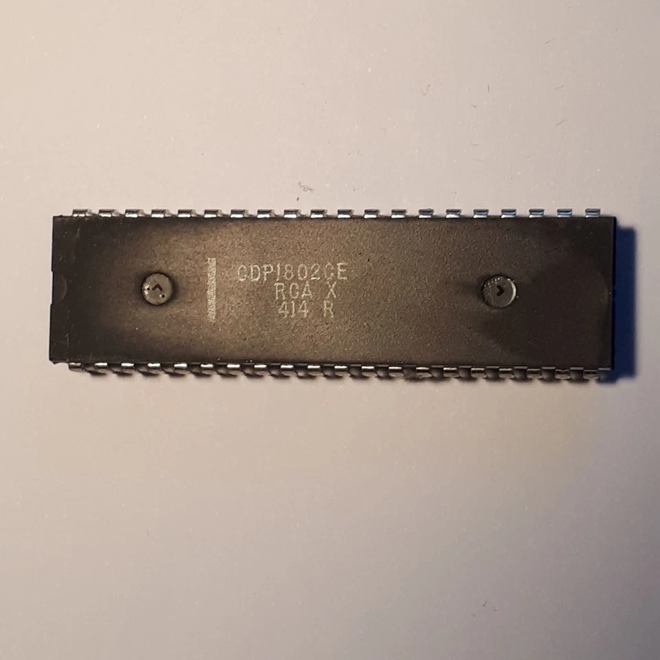 Microprocesseur 8 bit CDP1802CE - Photo 1/1