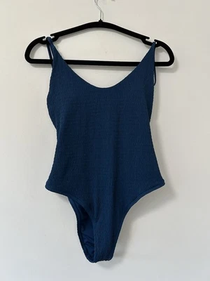 Traje de baño de una pieza AE Aerie azul verde azulado más descarado talla mediana nuevo con etiquetas Scrunchie Foto 1 de 4