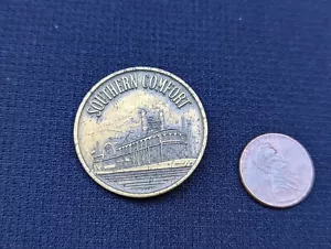 Vintage SOUTHERN COMFORT Whiskey Paddlewheel Pinback Button Pin - Picture 1 of 4