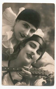 RAR Harlekin Antik RPPC Foto Frau Mann Gitarre - Bild 1 von 2