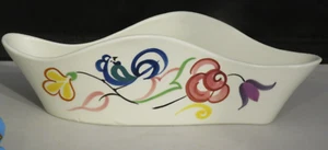 Vintage Poole Pottery Traditional Wavy Vase - 9 inch MCM - Picture 1 of 7