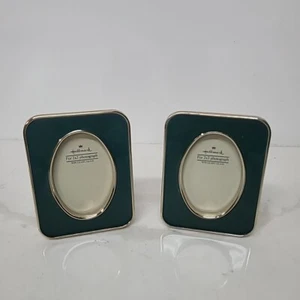 (2) Vintage HALLMARK 3" x 2" PORCELAIN PICTURE FRAMES GREEN  - Picture 1 of 9