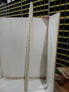 SECO Crain Surveyors SVR Rectangular-Oval 25ft. Leveling Rod Feet/10ths (VT14) - Picture 1 of 3