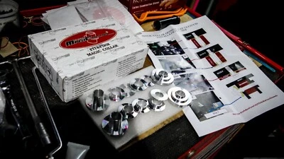 KIT COLLAR MÁGICO DELANTERO Y TRASERO NISSAN MARCH K13 submarco cuello rígido  Foto 1 de 4