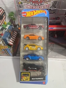 Hot Wheels 1:64 5-Car Pack - 1806 - Picture 1 of 1