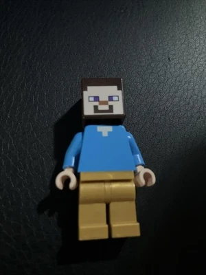 LEGO Minecraft Steve Minifigure - Image 1 of 2