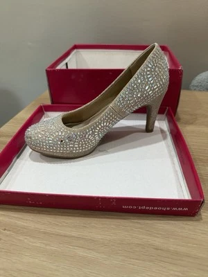 “Silver Slipper” Gold Heels With Rhinestones- Size 5.5 - Image 1 of 4