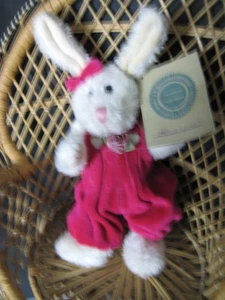 Boyds Bears J. B. Bean & Associates Lauren Rabbit White Magenta Jumper NWT - Picture 1 of 2