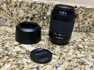 Lente Samsung 50-200 mm III ED OIS 52 i-Function 1:4-5,6 ED AF/MF zoom parasol - Imagen 1 de 6