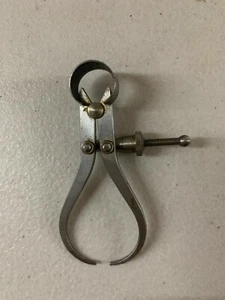 LUFKIN 41-2 1/2 OUTSIDE CALIPER WITH SOLID NUT IN STOCK - Picture 1 of 4
