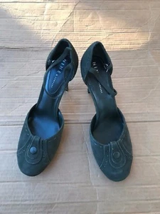  Nine & Co Olive Green Suede Ankle Strap Pumps size 6.5M HEEL:3-1/4'' - Picture 1 of 5