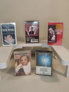 Christmas Cassette Tape Lot- Elvis, W.Newton, F. Sinatra, N.Diamond, B.Streisand - Imagen 1 de 12
