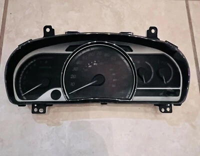 Toyota Venza 2009-2010 Cluster 83800-0T060 V6 AWD  Foto 1 de 3