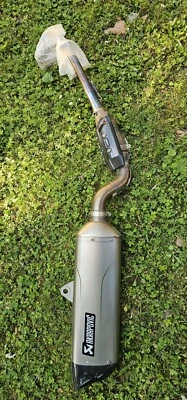 Akrapovic Racing Line (Titanium) S-Y5R6-HZEMT Scarico per Yamaha TMAX - Titanio - Immagine 1 di 4