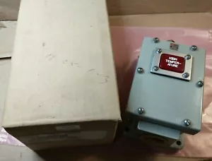 DRS Technologies Luce Indicatore "Alta Temperatura" con Custodia 6981ED171-280 - Foto 1 di 8