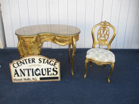 64232 Inlaid Vanity Desk With Matching Chair Cover