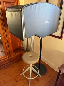 ISOVOX 2 Professional Vocal Recording Booth And Stand With Stool & Optional Mic. - Picture 1 of 3