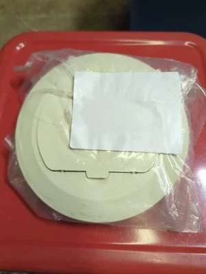 Legrand TM1542-TRLA Floor Box Cover Assembly - Image 1 of 2