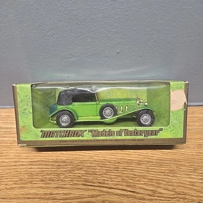 Matchbox Lesney Yesteryear Y16 LITE GREEN MERCEDES GREEN PLASTICS Cast Exhaust - Image 1 of 4