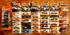 KONVOLUT 37 ERSTHELFER—POLIZEIRETTUNG FEUERWEHRAUTOS—TAURUS EXPLORER CAPRICE—NEU - Bild 1 von 3