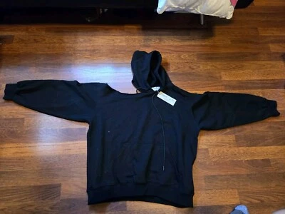 Sudadera con capucha Emma and Sam para mujer pequeña negra manga larga Foto 1 de 4