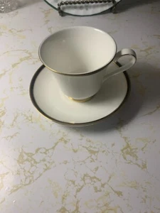 Minton Saturn Black Cup and Saucer Royal Doulton - Picture 1 of 1
