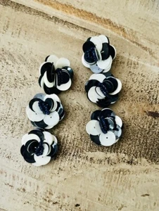 J Crew Floral Bloom Navy Blue White Beaded Sequin Drop Leather Back Earrings - Picture 1 of 16