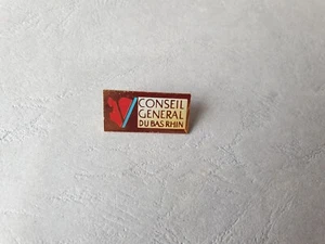 Pin's TOURISME / VILLE - Conseil Général du Bas Rhin - Picture 1 of 12