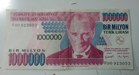 2003-04 Türkiye 1 Million Lirasi Lge Banknote - P213 Btr Circ Auth w Sec Thread Cover