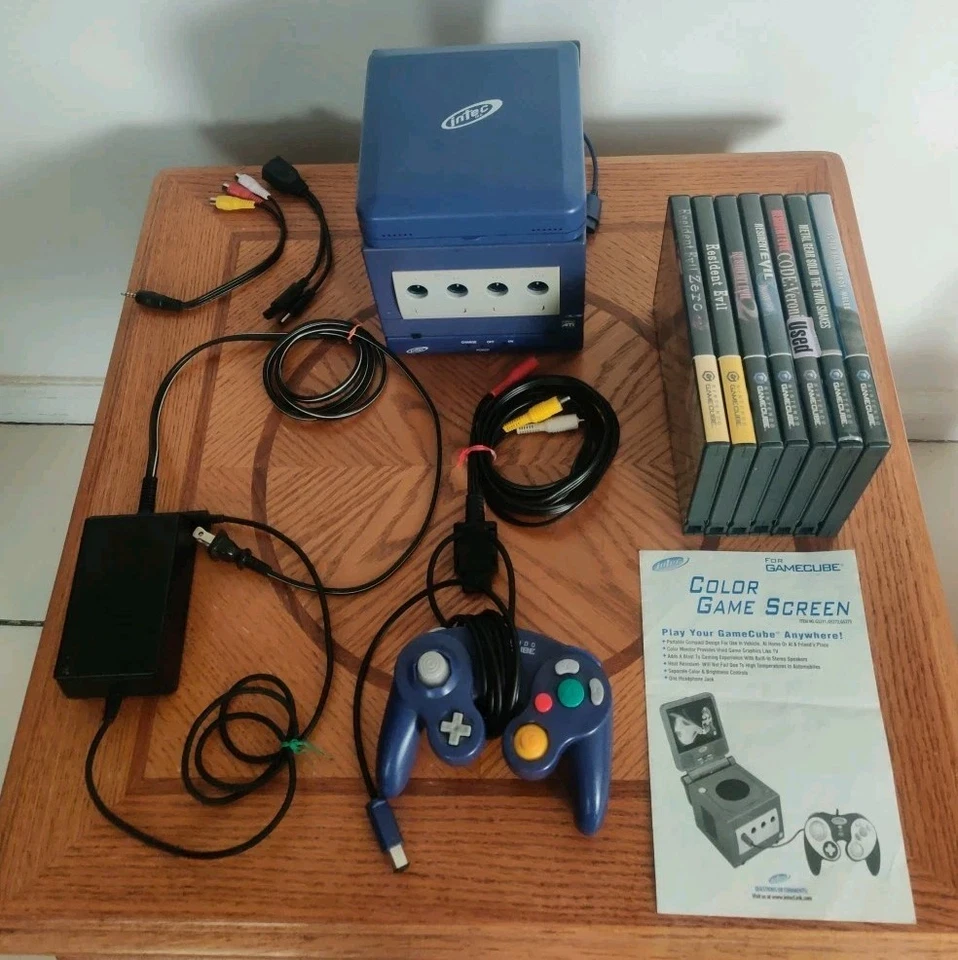 GameCube Lot - Resident Evil/MGS/SSBM/Intec Screen+Battery/Control+System - Read - Image 1 of 4