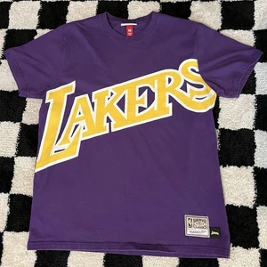 Camicia LA Lakers Mitchell & Ness NBA Uomo Taglia M Logo Squadra Viola Vintage - Foto 1 di 6