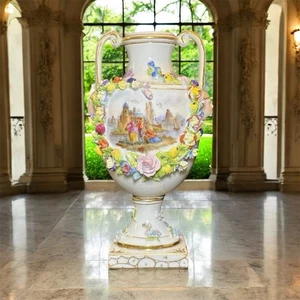 Antica urna in porcellana Carl Thieme at Potschappel dipinta a mano con fiori applicati - Foto 1 di 20