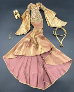 2013 TONNER EVANGELINE GHASTLY DREAM WITHIN A DREAM OUTFIT ONLY LE 350 WILDE - Picture 1 of 11