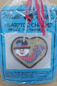 Mill Hill Heartful Charms Mr Twinkle Flake New Complete Kit - Picture 1 of 2