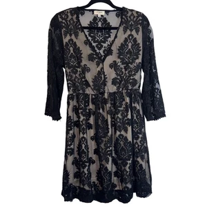 Umgee USA Black Lace Damask Dress V Neck 3/4 Sleeve Party Cocktail Size Medium - Picture 1 of 6