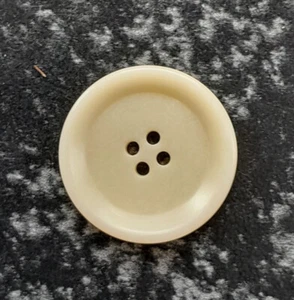 12 Steinnuß Knöpfe 2,5cm/25mm Elfenbein-Farbe 4-Loch Knopf mit Rand Naturprodukt - Bild 1 von 5