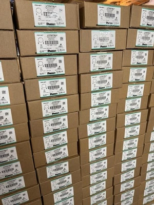 1 Box Of (10) PANDUIT 7 FT UTPSP7BLY TX6 Plus CAT6 UTP Patch Cord Internet Cable - Image 1 of 4