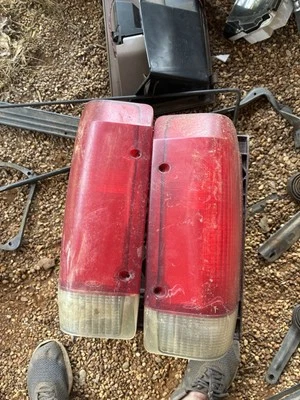 87 97 OBS FORD F150 F250 F350 BRONCO Juego de lentes de luz trasera PAR OEM Sin grietas Foto 1 de 4