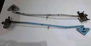 Ford Escort Mk1 Early Door Catches Rods And Latches - Picture 1 of 3